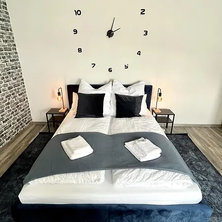 Endless Gemuetlich Und Mitten Im Zentrum Apartment