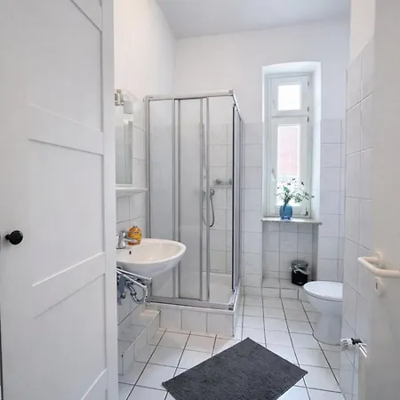 דירה N&n Mit Parkplatz שוורין